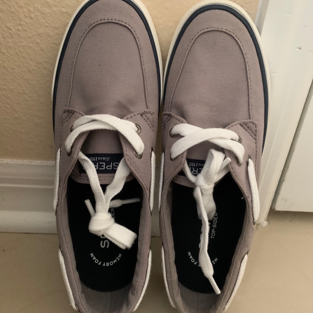 Sperry women size 5 shoes